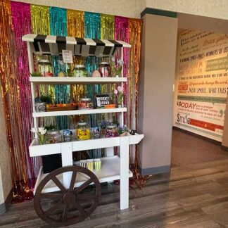Candy Cart - Corvallis orthodontist, Albany orthodontist, Newport orthodontist, Lebanon orthodontist, Orthodontist near me, Eugene orthodontist, Florence orthodontist